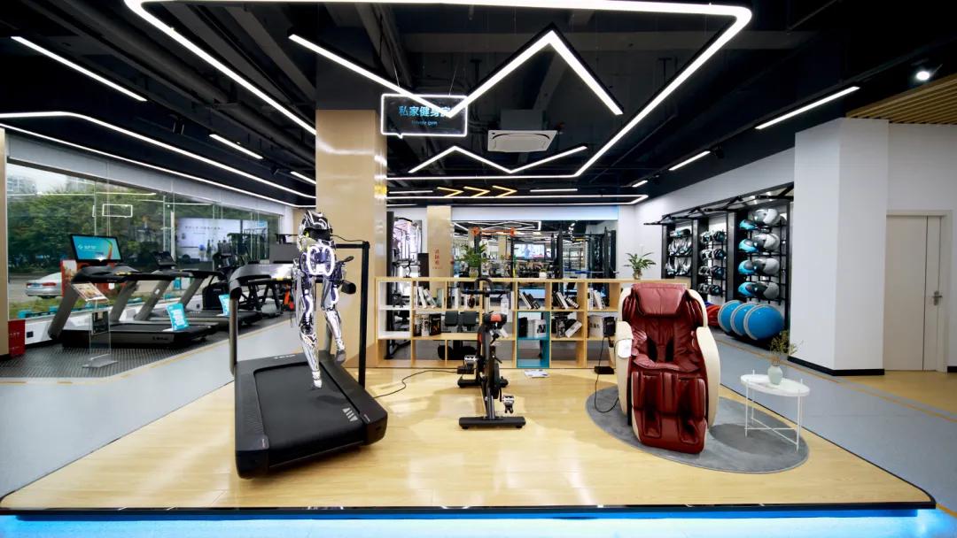 舒华全国体育中心最大旗舰店：健身个性化定制，打造健康生活