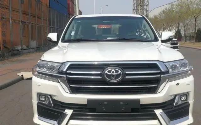 国六兰德酷路泽5700顶配油耗,兰德酷路泽5700油耗多少钱一公里