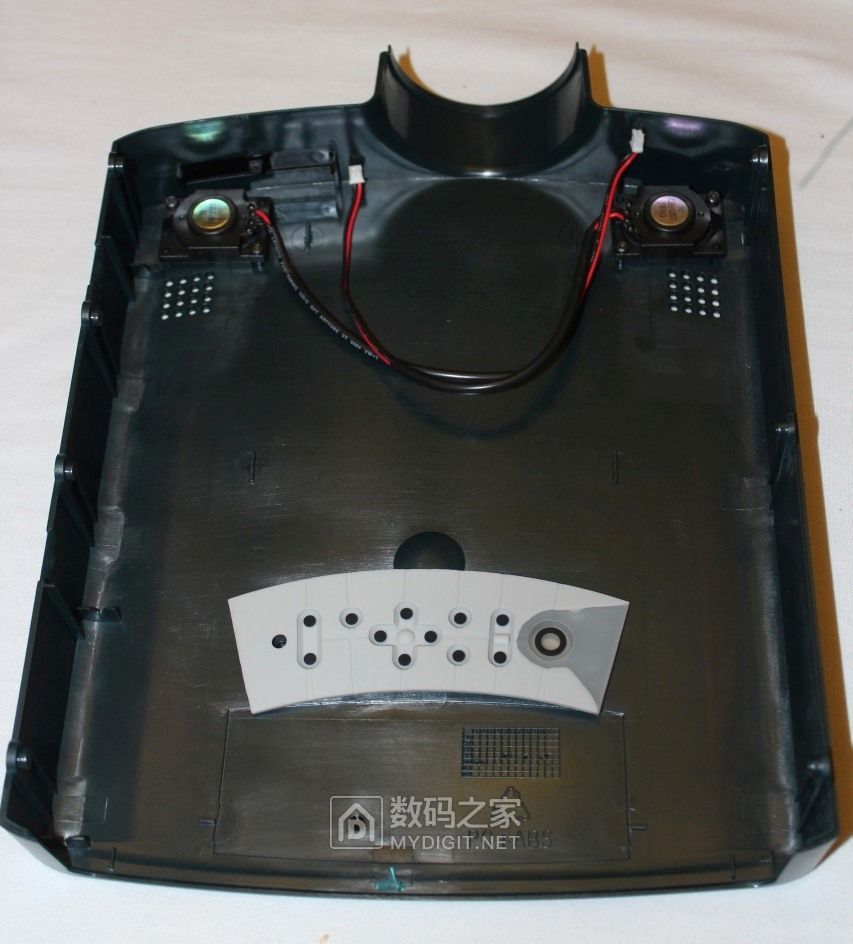 都是钽电容惹的祸：拆修宝施玛（Proxima）3LCD投影机三无故障