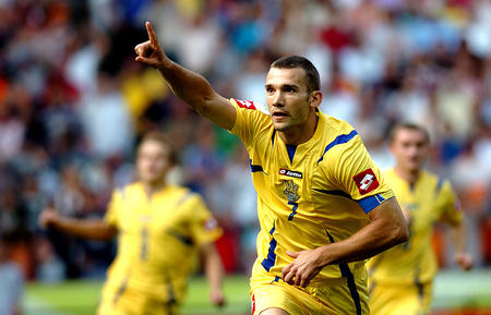 天下足球巨星系列文案,天下足球的经典文案