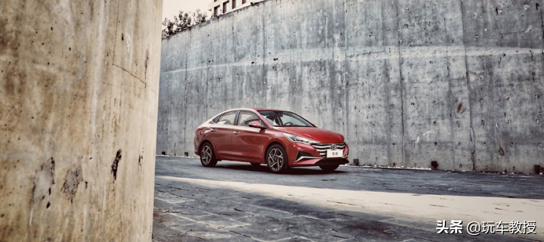 顶配不到10万的高颜值suv,10-15万的四驱国产suv