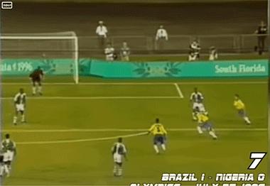 最经典的10大进球,足球十大精彩进球罗纳尔多