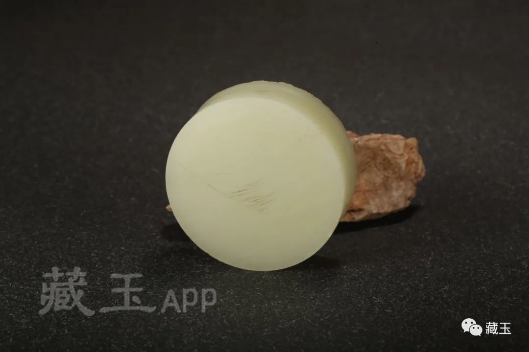 一块黄玉有多少钱,哪里黄玉值钱