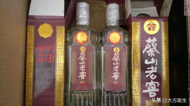 这几种白酒不要买,最近白酒真的不能买吗