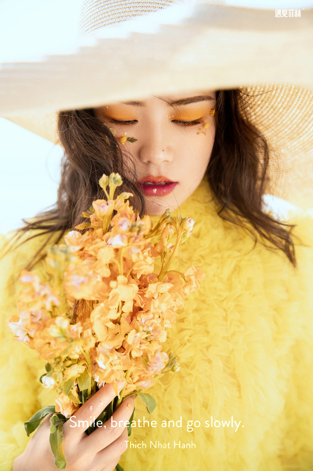 婚纱照一般选什么照片当摆台,婚纱照10张怎么挂墙上好看