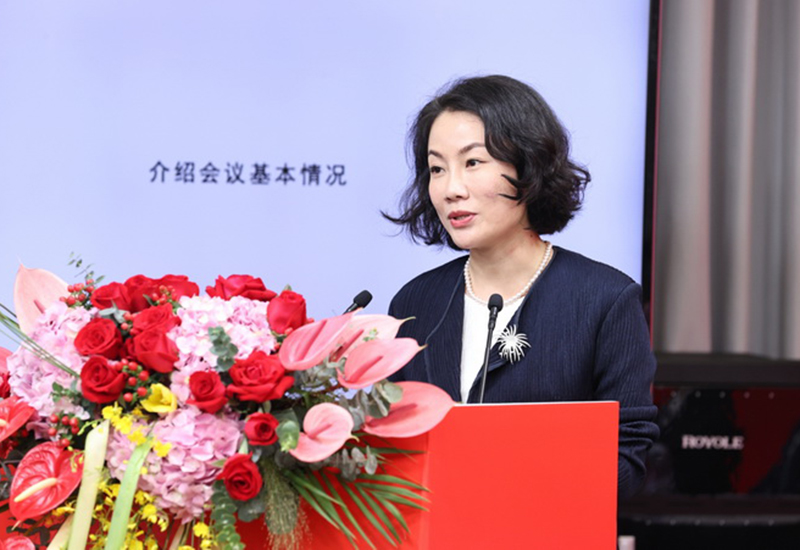 最贵秘书朱旭,最贵女秘书朱旭