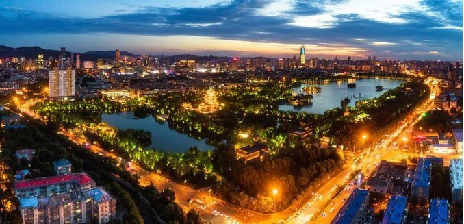 去济南找大明湖畔的夏雨荷,出发去济南看夏雨荷