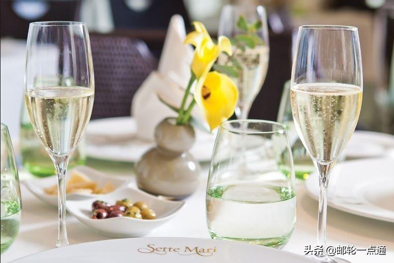 丽晶七海邮轮2024年环游世界行程,丽晶七海邮轮特点