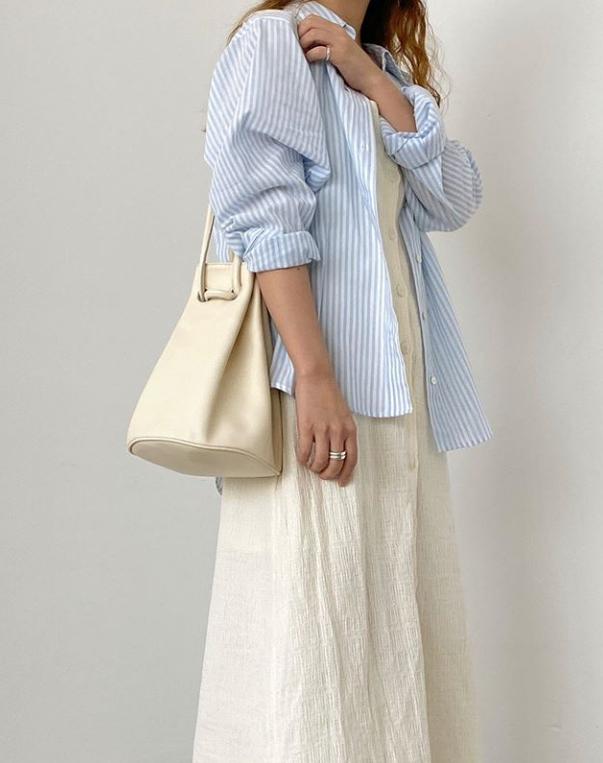 夏季最适合穿的防晒衣,夏天穿防晒衣太热怎么办