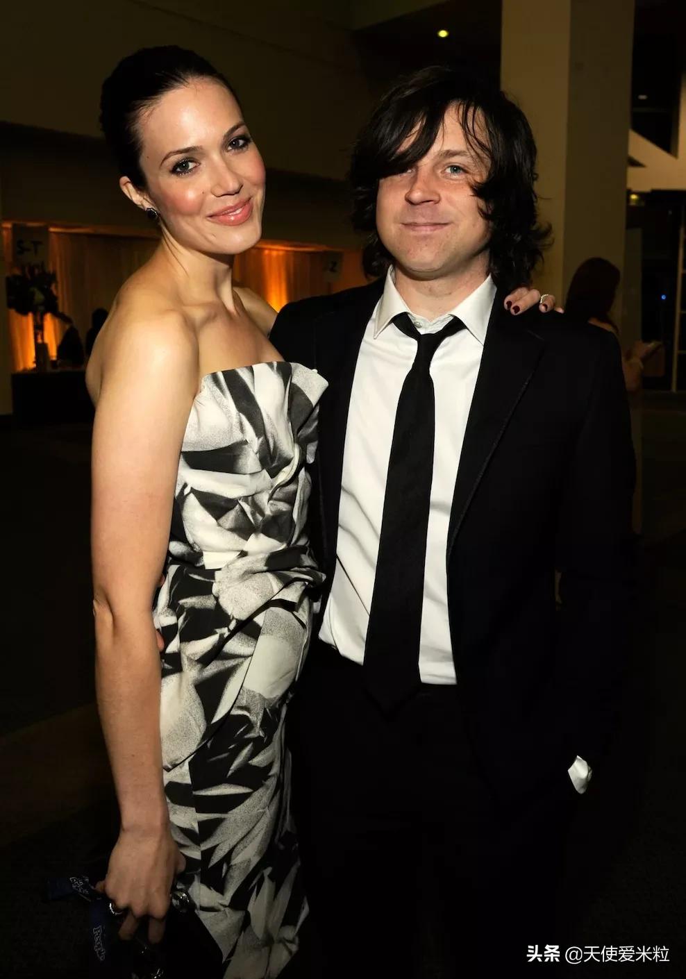 凭《我们这一天》事业翻盘，千禧女神曼迪·摩尔为何神隐多年？