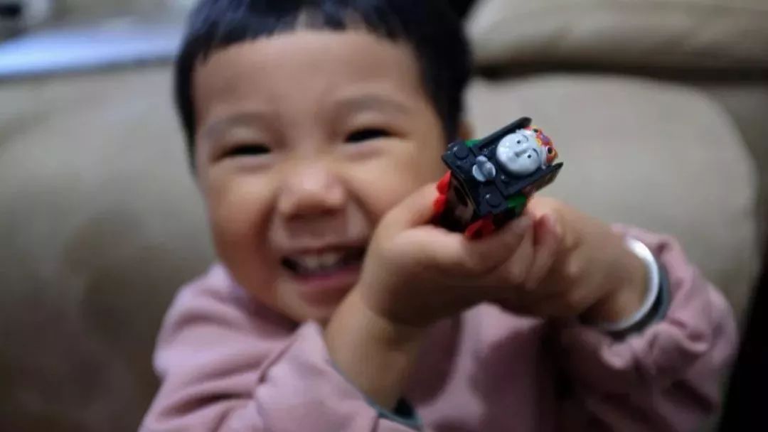 适合在家玩的亲子游戏12岁以上,11个适合宅家带娃的亲子游戏