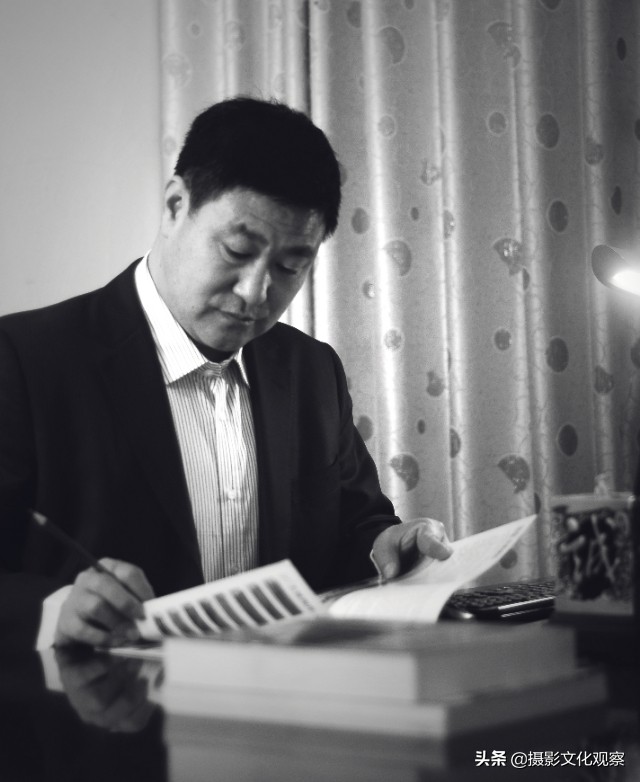 手机怎么拍商务形象照,怎么拍摄一张好的商务形象照