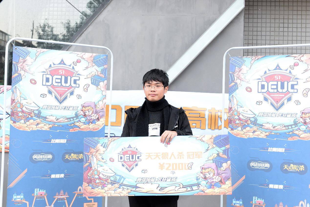 鏂楅奔鎵撴枟鐩存挱,鏂楅奔鍐烽攱vs鐕冭尪