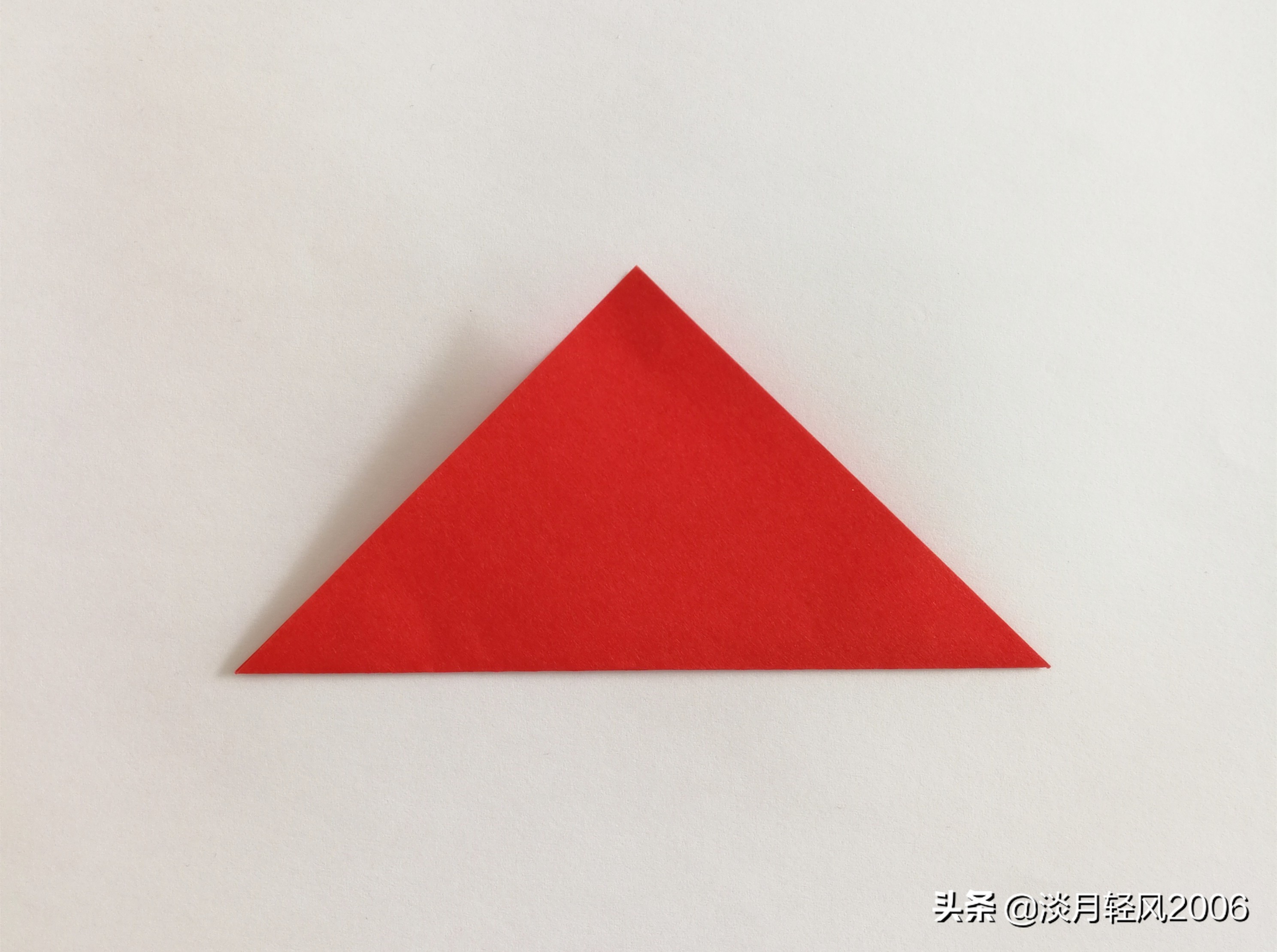 用正方形纸折的小儿手工简单,一张纸折的简单小手工