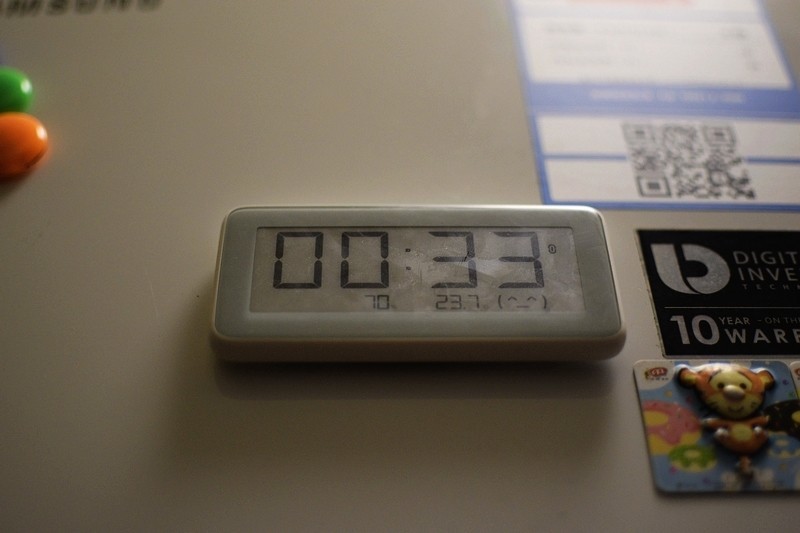 米家温湿监测电子表怎么调时间,米家温湿度电子表调时间