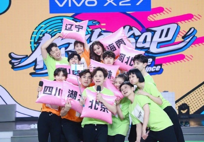 倪虹洁短发油头,倪虹洁短发造型图片