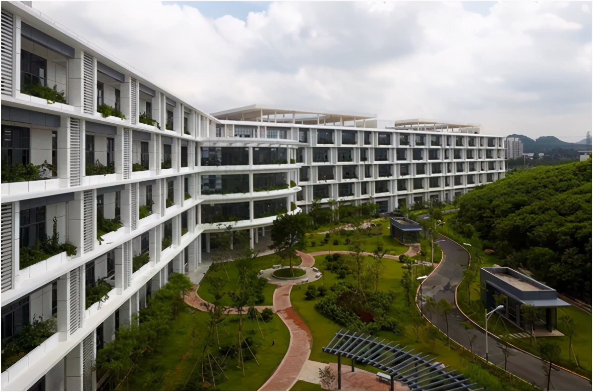 绿海之舟，花园式建筑布局——中山大学附属第三医院岭南医院设计