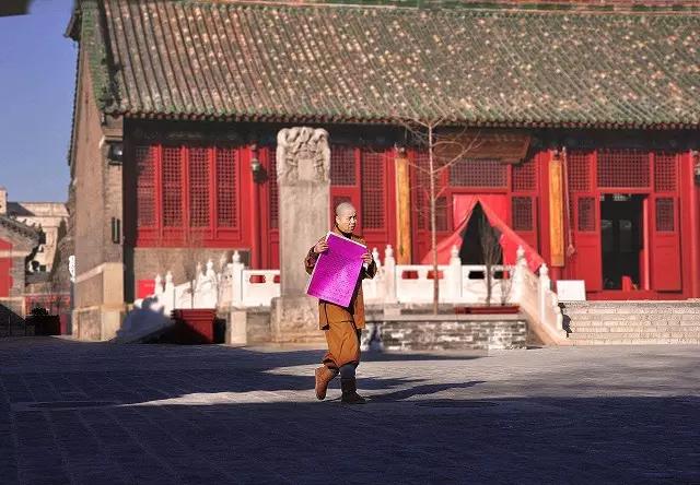 北京有什么寺庙可以烧香拜佛,祈福最好的寺庙北京