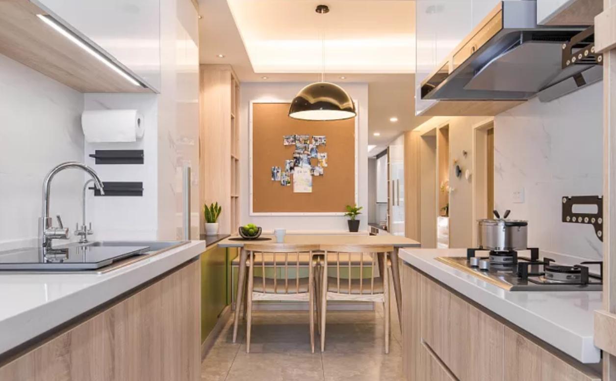 老公坚持装4米长电视柜，沙发墙“加厚”35公分，完工都夸他机智