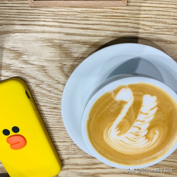 手机真有必要贴膜带壳吗,手机是不是最好不要贴膜戴手机壳