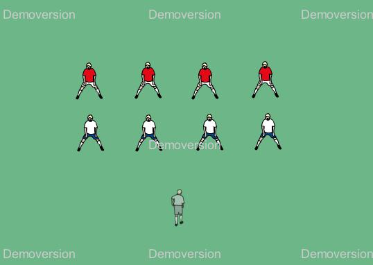 青少年足球运球战术训练方法,足球左右扣球运球过人教学视频