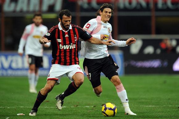 06-07欧冠ac米兰夺冠之路,04-05赛季ac米兰欧冠全过程