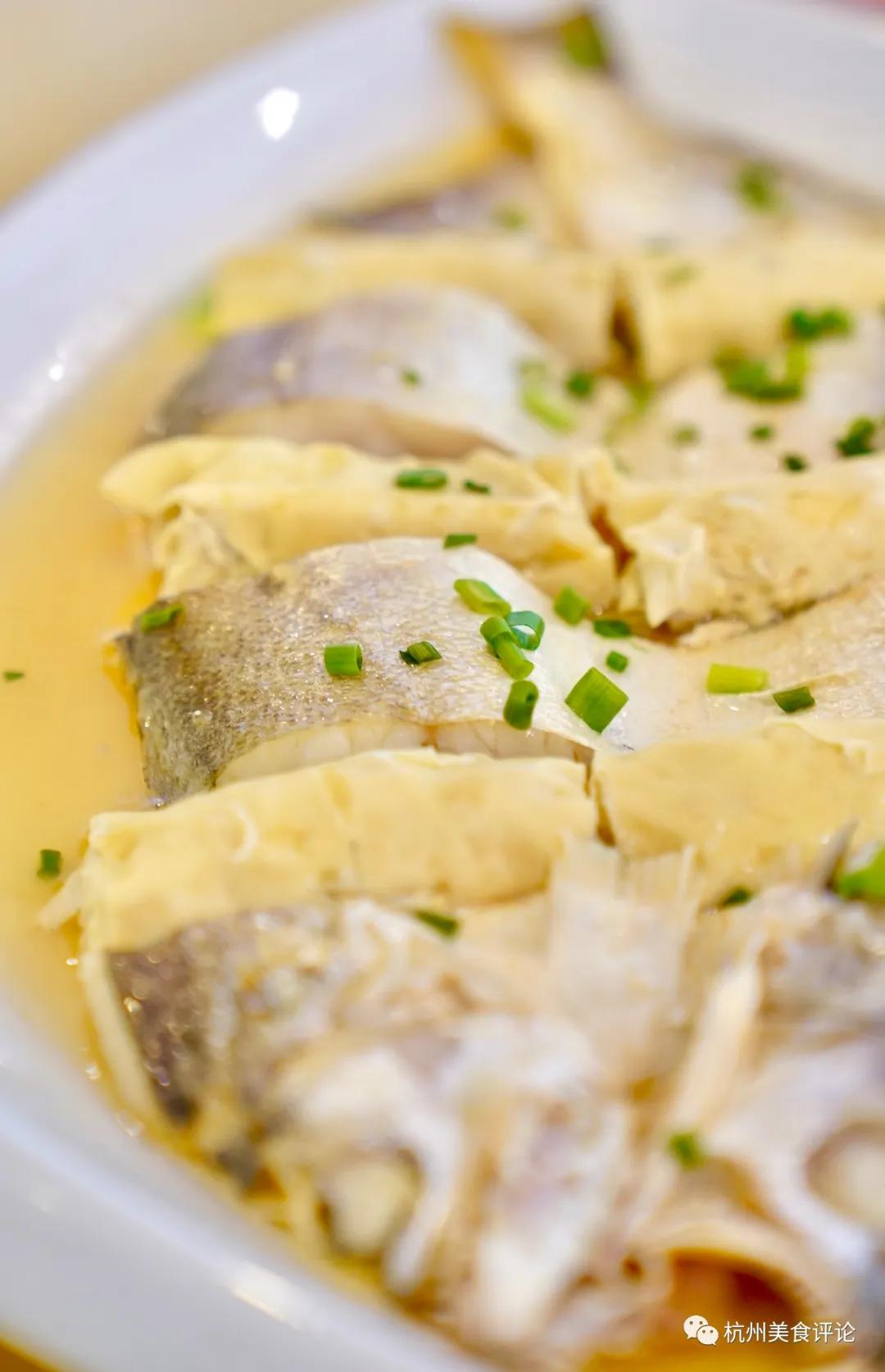 抓住假期最后一天出去吃饭,跟着本地人去探店杭州宝藏美食