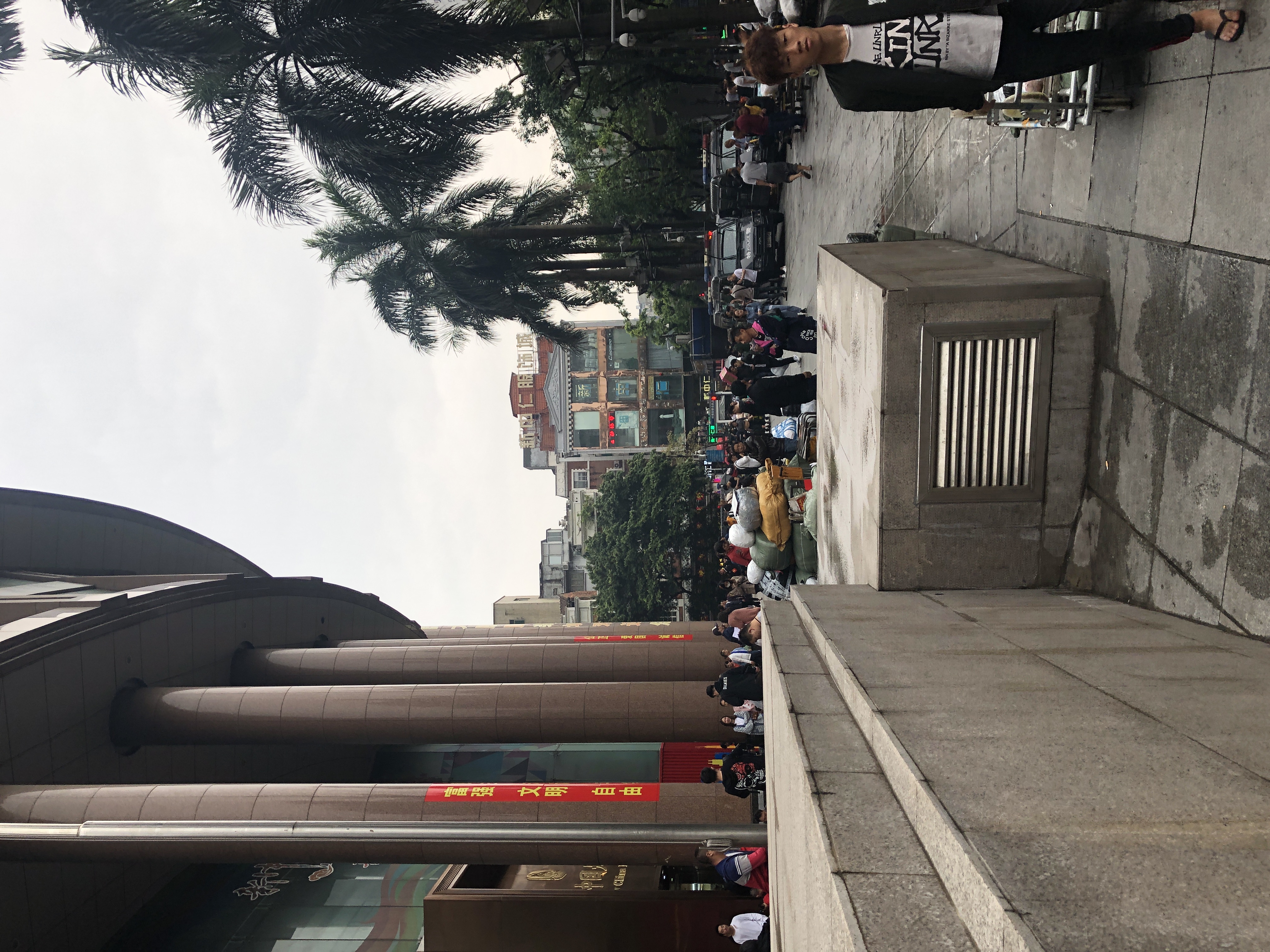 广州十三行服装市场视频素材,广州十三行服装批发城附近酒店