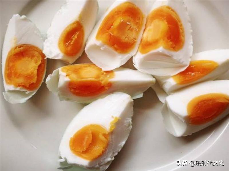 什么样的黄土可以做咸鸭蛋,咸鸭蛋怎么做起沙最快