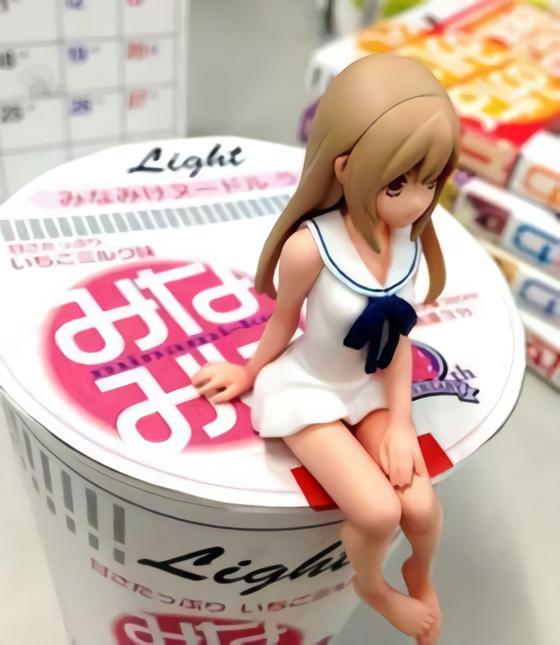 炎炎夏日请一定要保护好自己的动漫手办，不然可能会变成液体