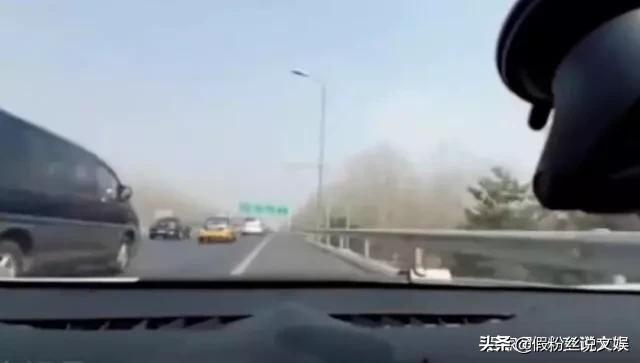 又一“网红”女主播被*播禁**，直播时代为何频出“负能量”