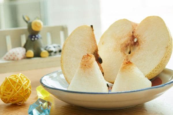 嗓子干有痰咳不出怎么办小妙招,治疗喉咙有痰难咳出的小妙招