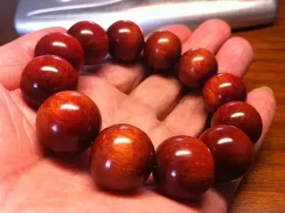 木质手串能直接用手盘吗,木质手串怎么盘才能快速包浆