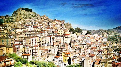 迪拜是阿联酋的第几大城市,阿联酋迪拜老城区