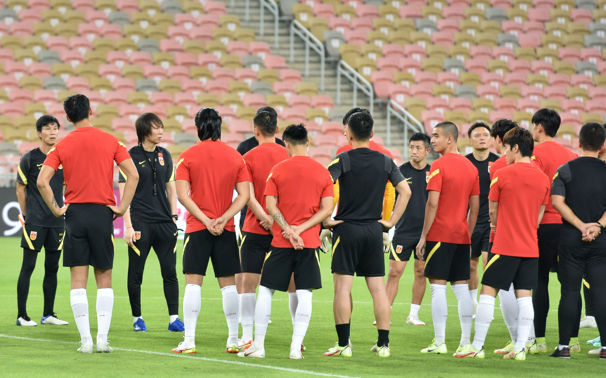 李铁和高洪波对比,李铁下一个高洪波