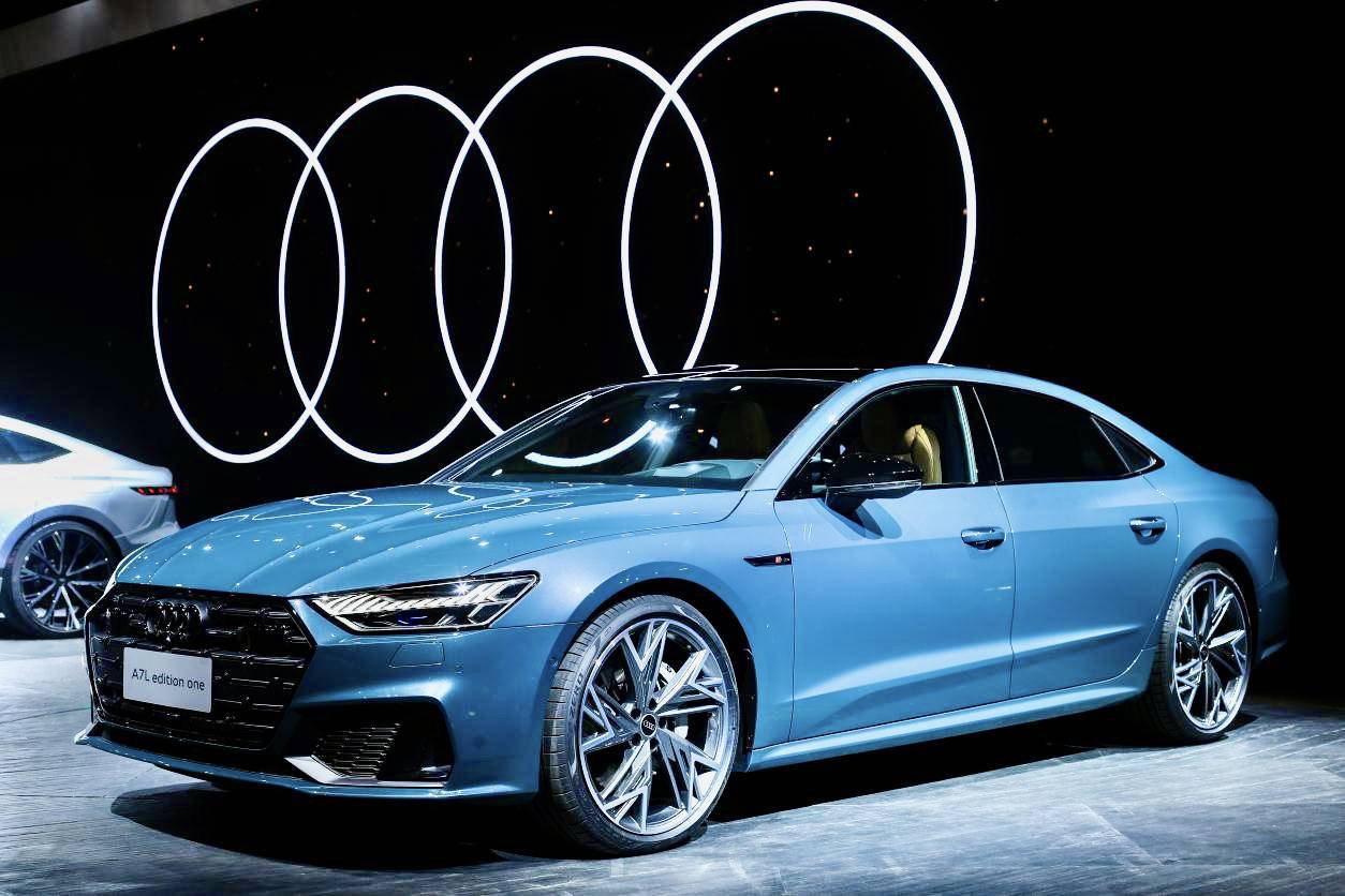 从三角关系到世纪同框，奥迪如何成为“端水大师”？