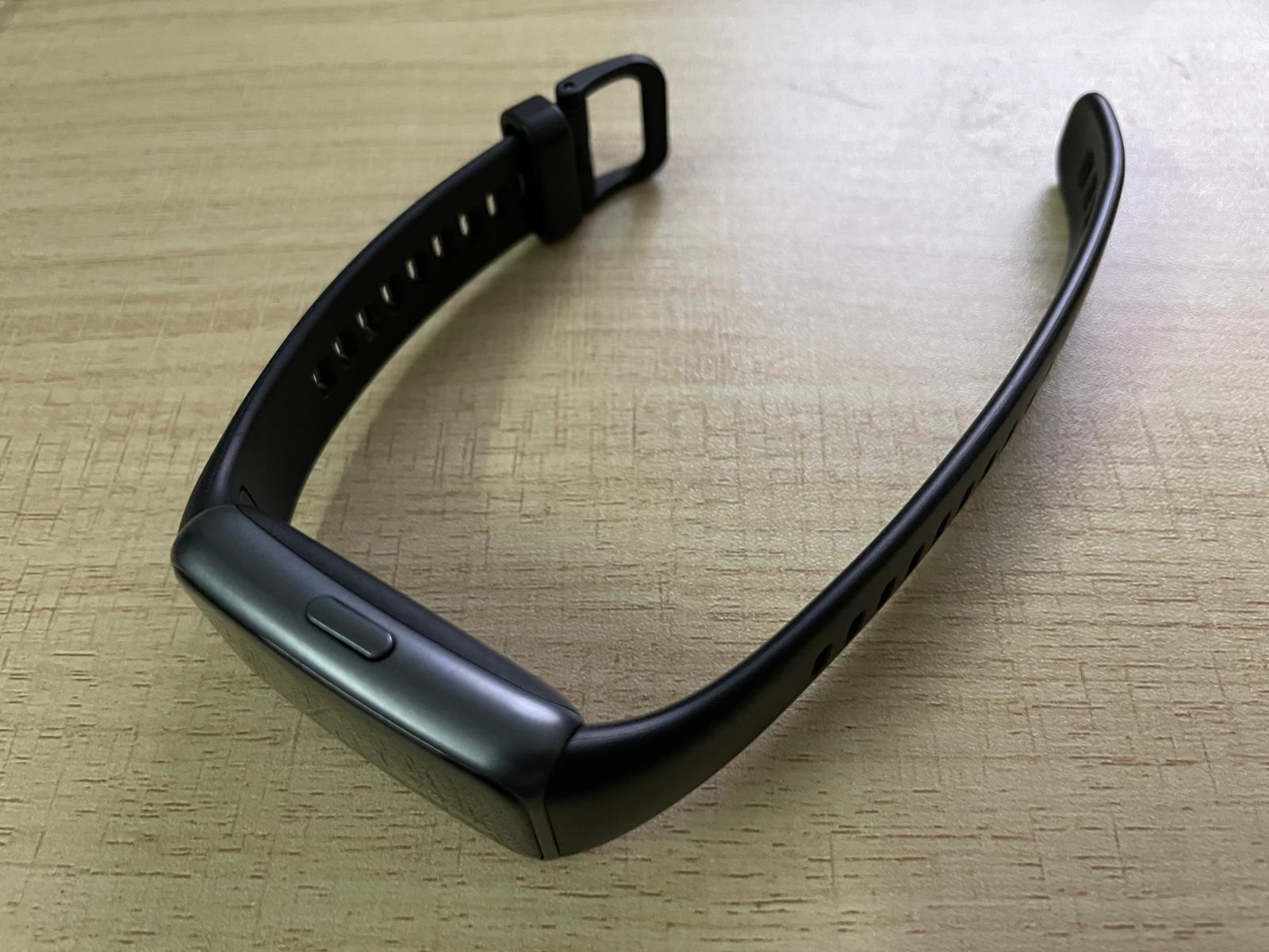 华为手环6标准版与nfc版怎么选,华为watchfit和华为手环6