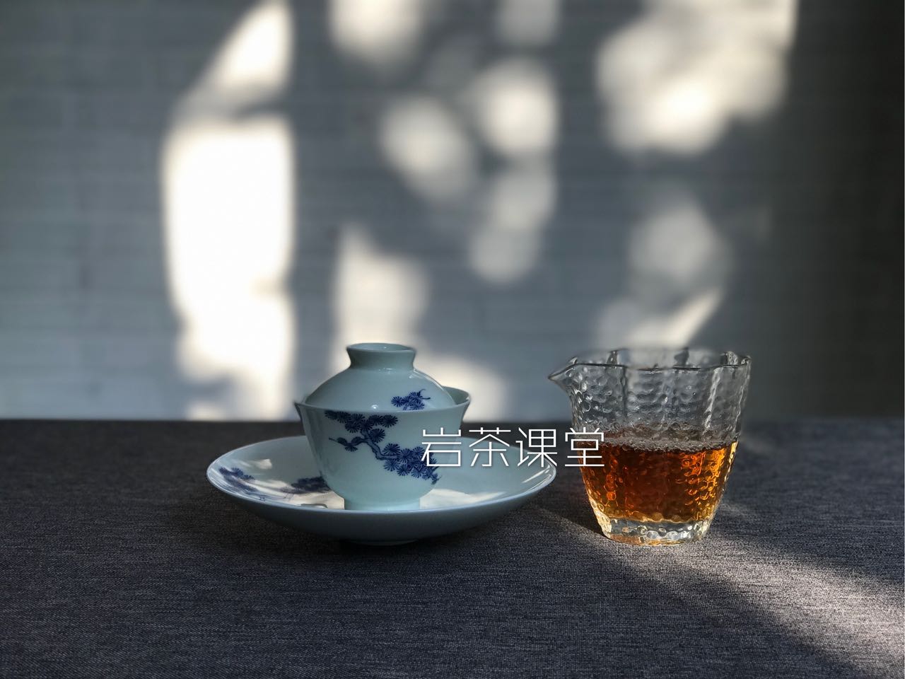 武夷岩茶大红袍紫砂壶怎么冲泡,大红袍武夷岩茶的冲泡方法