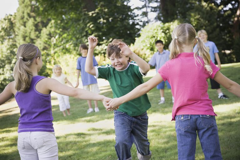 一到两岁五大领域的亲子游戏,适合户外玩的儿童游戏