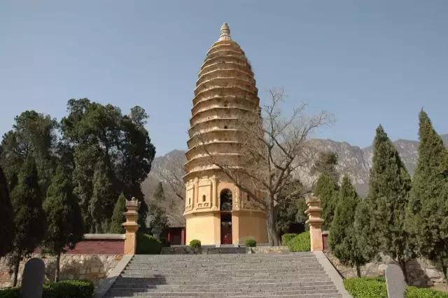 中国古佛塔图片,中国著名佛塔寺