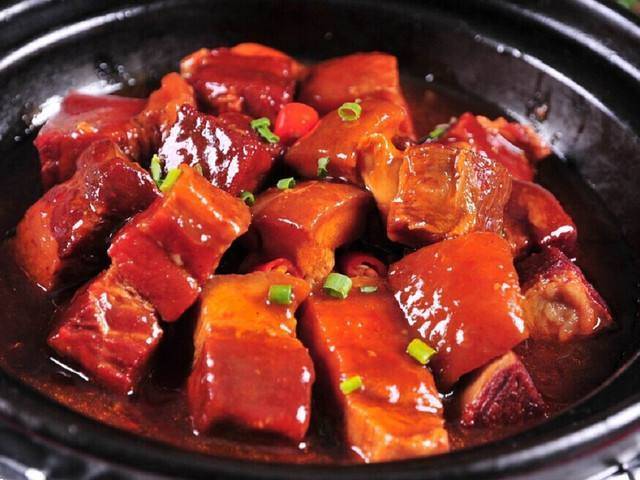 不建议吃的三种晚餐食物,晚餐不要吃的四种食物