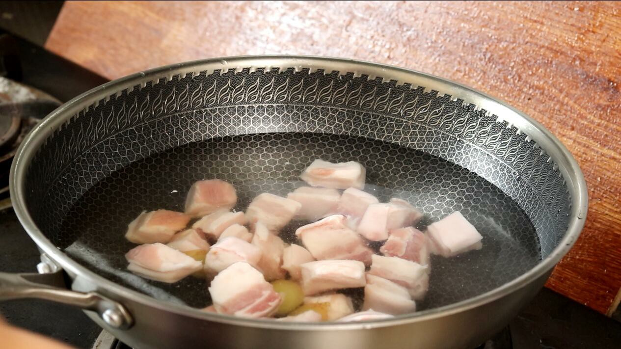 教你红烧肉正确的做法,红烧肉初学最正确的做法