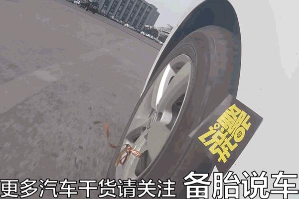 为啥新车都要帮绑红丝带,新车红丝带绑法步骤