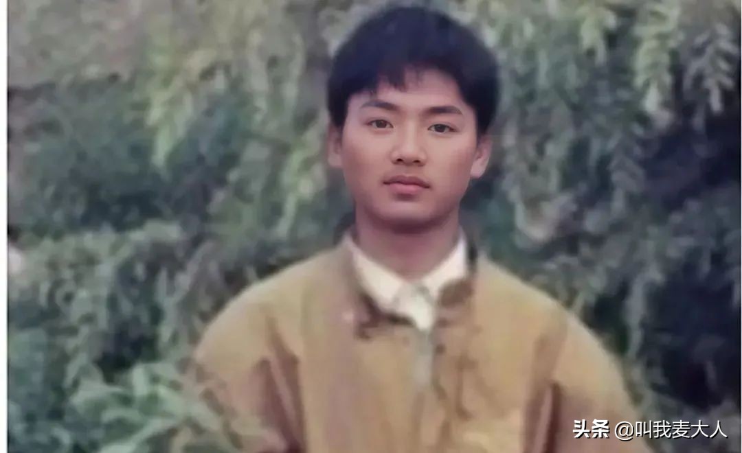 马云的逆袭人生，和跌落神坛“背后”的故事