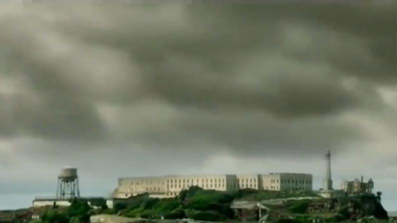 世界上最可怕的越狱事件,囚犯集体撞墙史上最硬核越狱