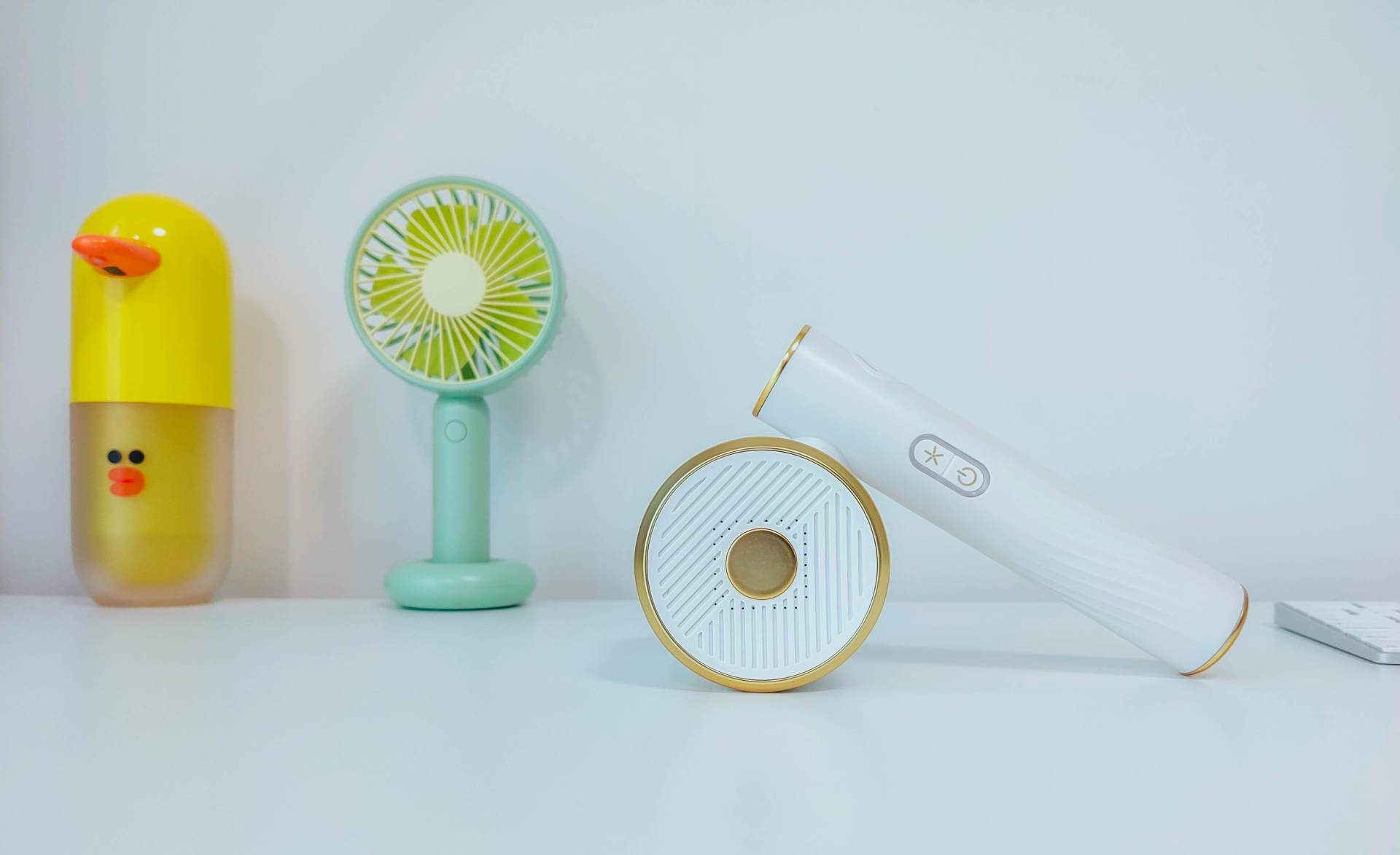 好物推荐剃毛球修剪器 (这个升级版的毛球修剪器不伤衣服)