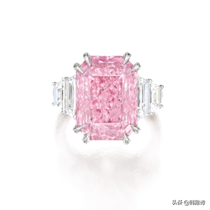 10.64ct紫粉色钻石在香港珠宝秋拍最终以1.56亿港币成交