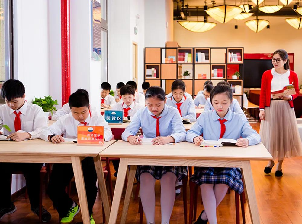 南山区外国语学校（集团）VS太子湾育才、深圳湾学校孰优孰劣