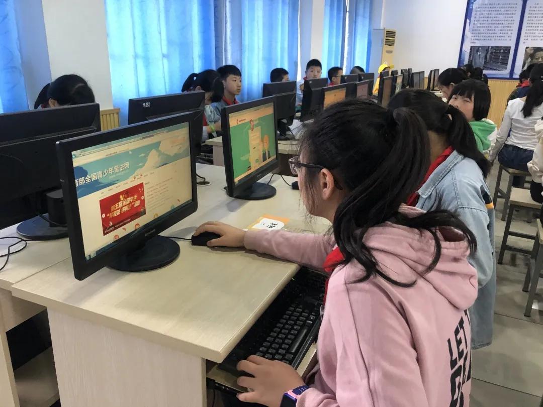 禁“翻墙”上网，树“绿色”网风