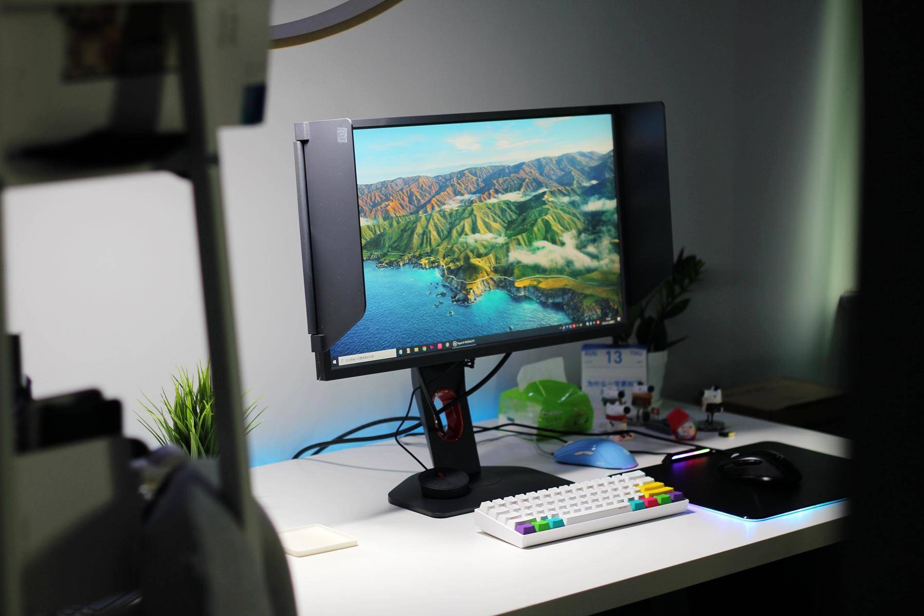 卓威显示器xl2546测评,卓威xl2546x对比2款显示器